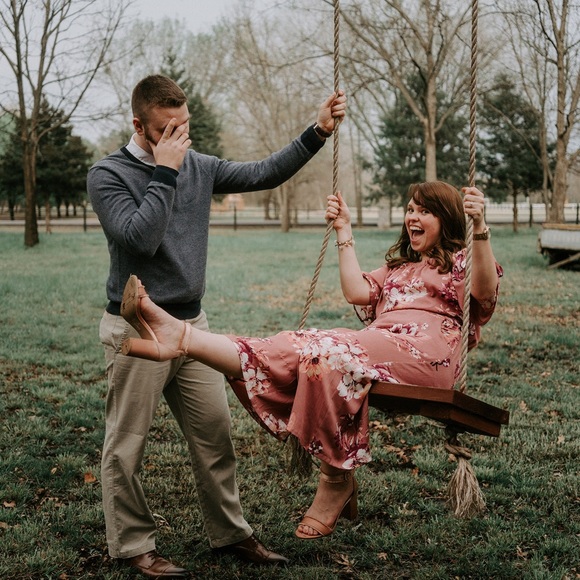 Meet your Posher, Allison - Picture 3 of 3